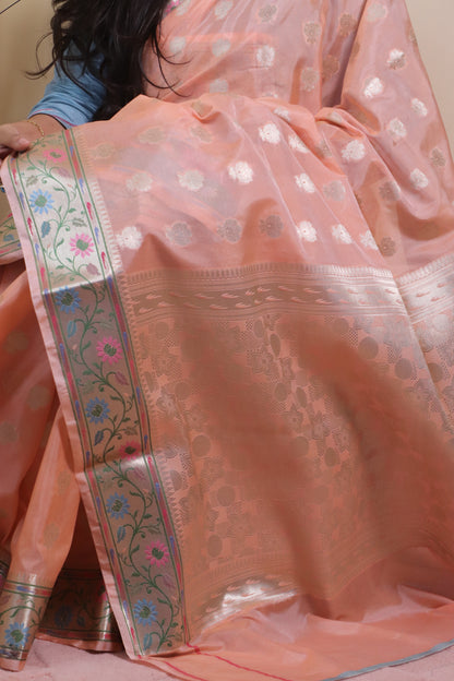 Banarasi Silk Weaved In 2 Inch Buti With Paithani Border - Peach