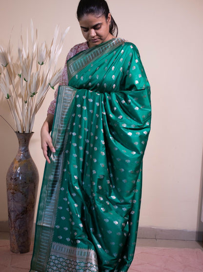 Banarasi Saree With Choti Buti Sona Rupa Weaving