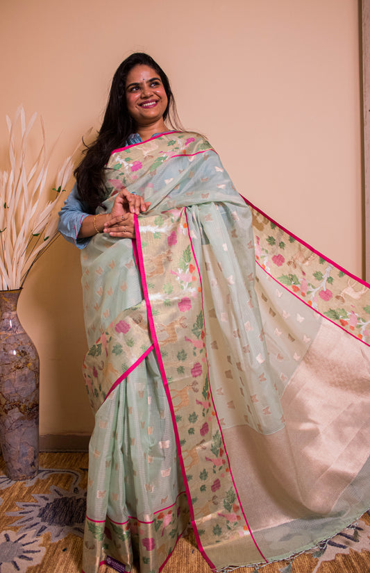 Deer And Bird Motif Paithani Weaved Border Butterfly Buti - Green