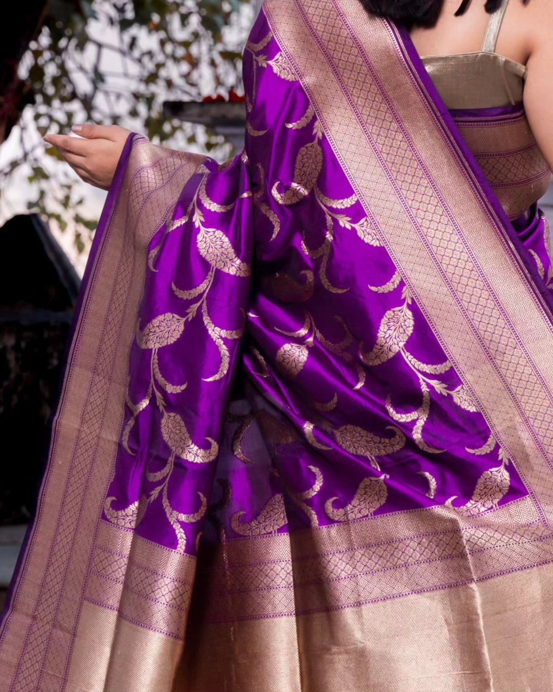 Banarasi Katan Jaal Silk Saree Purple