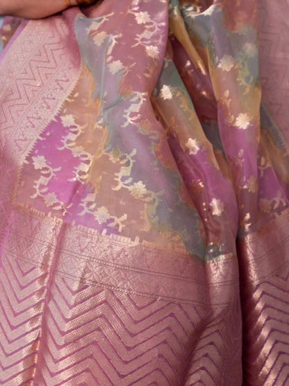 Exquisite banarasi Silk Organza Rangkat Saree in Pink