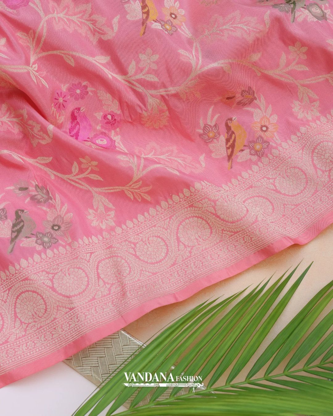 Handloom Banarasi Saree - Pink