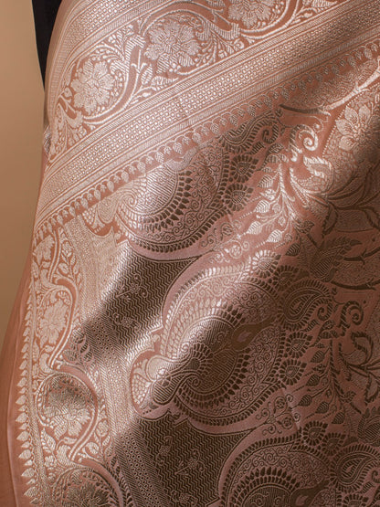 Mashru Silk In Alphi Buti Design In Traditional Banarasi