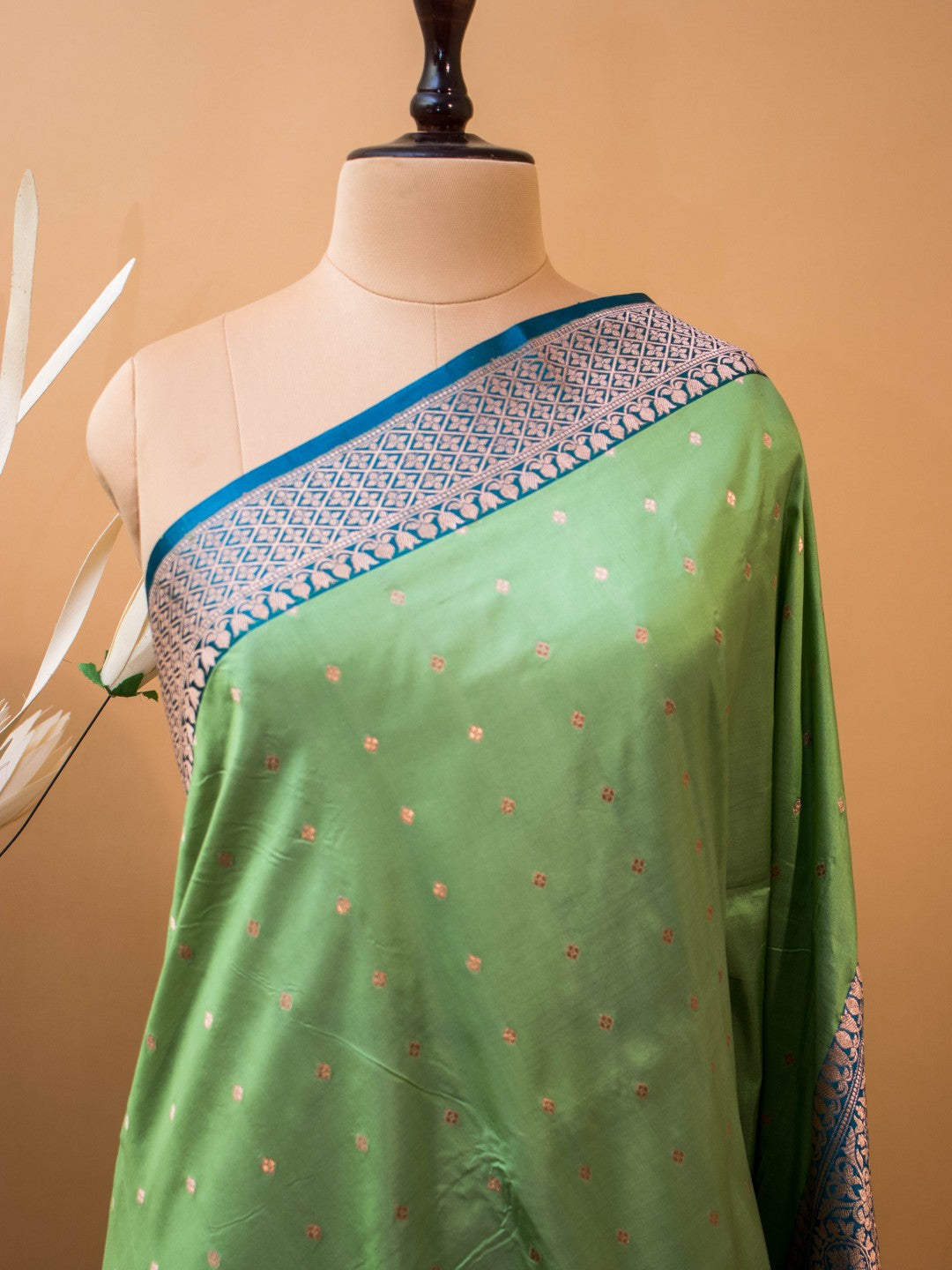 Pure Kataan Silk Contrast Border Small Butti