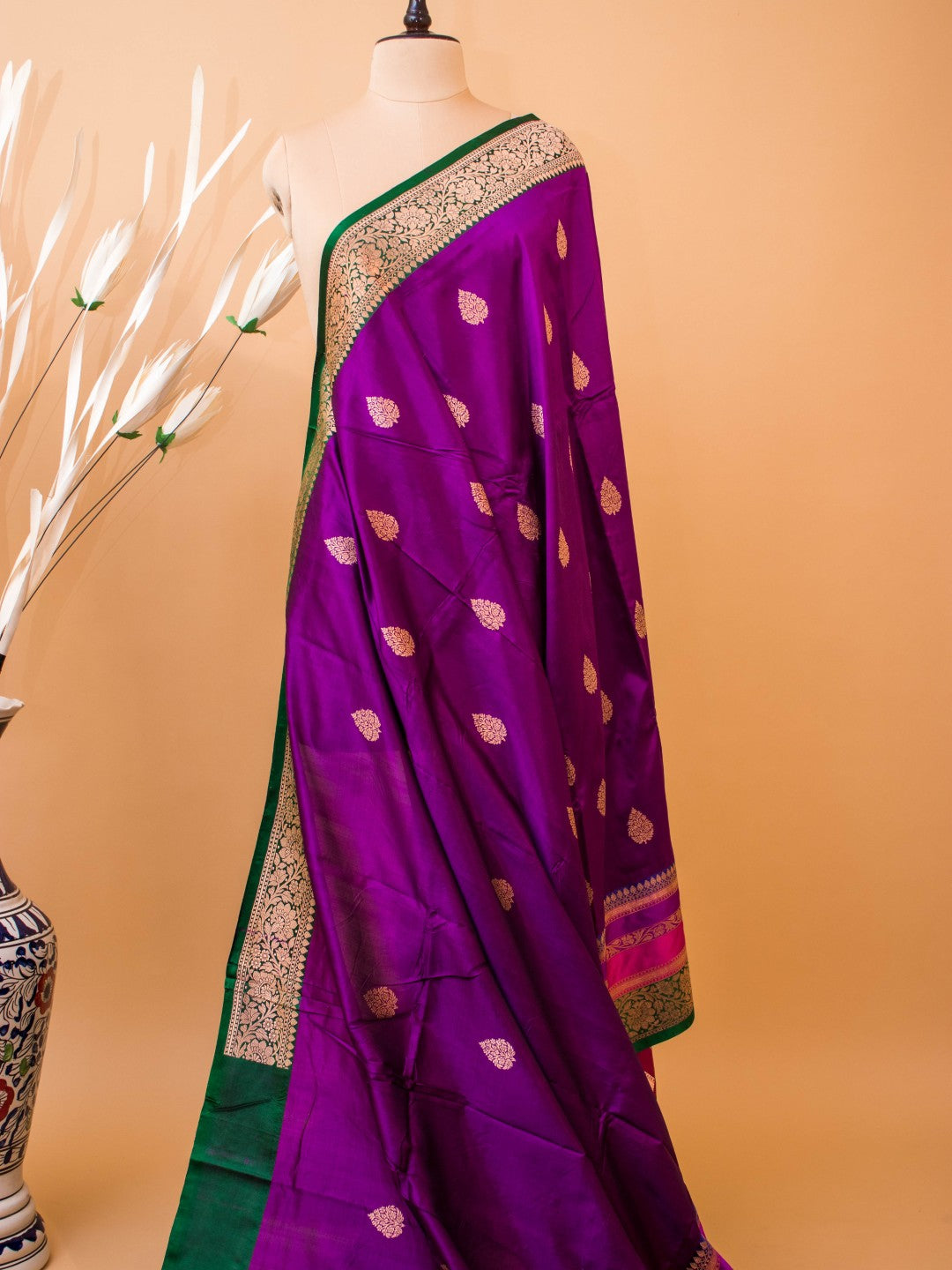 Pure Kataan Silk Contrast Ragkaat Border Design