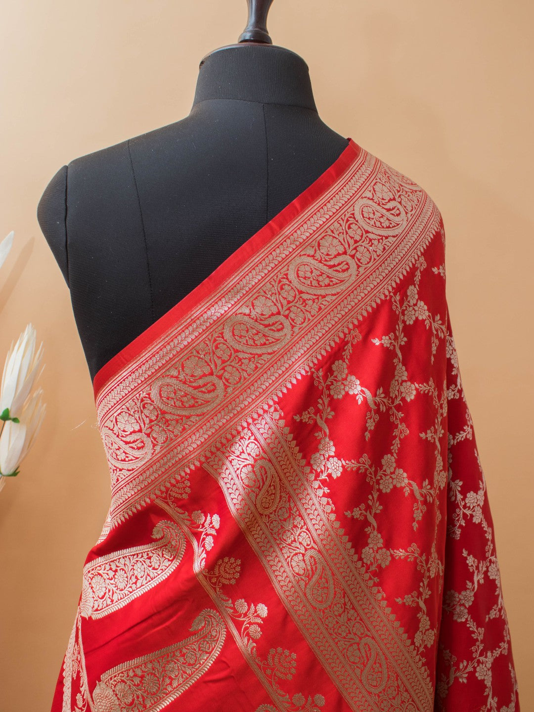 Upaada Jaal Weaving In Mashru Silk- Red
