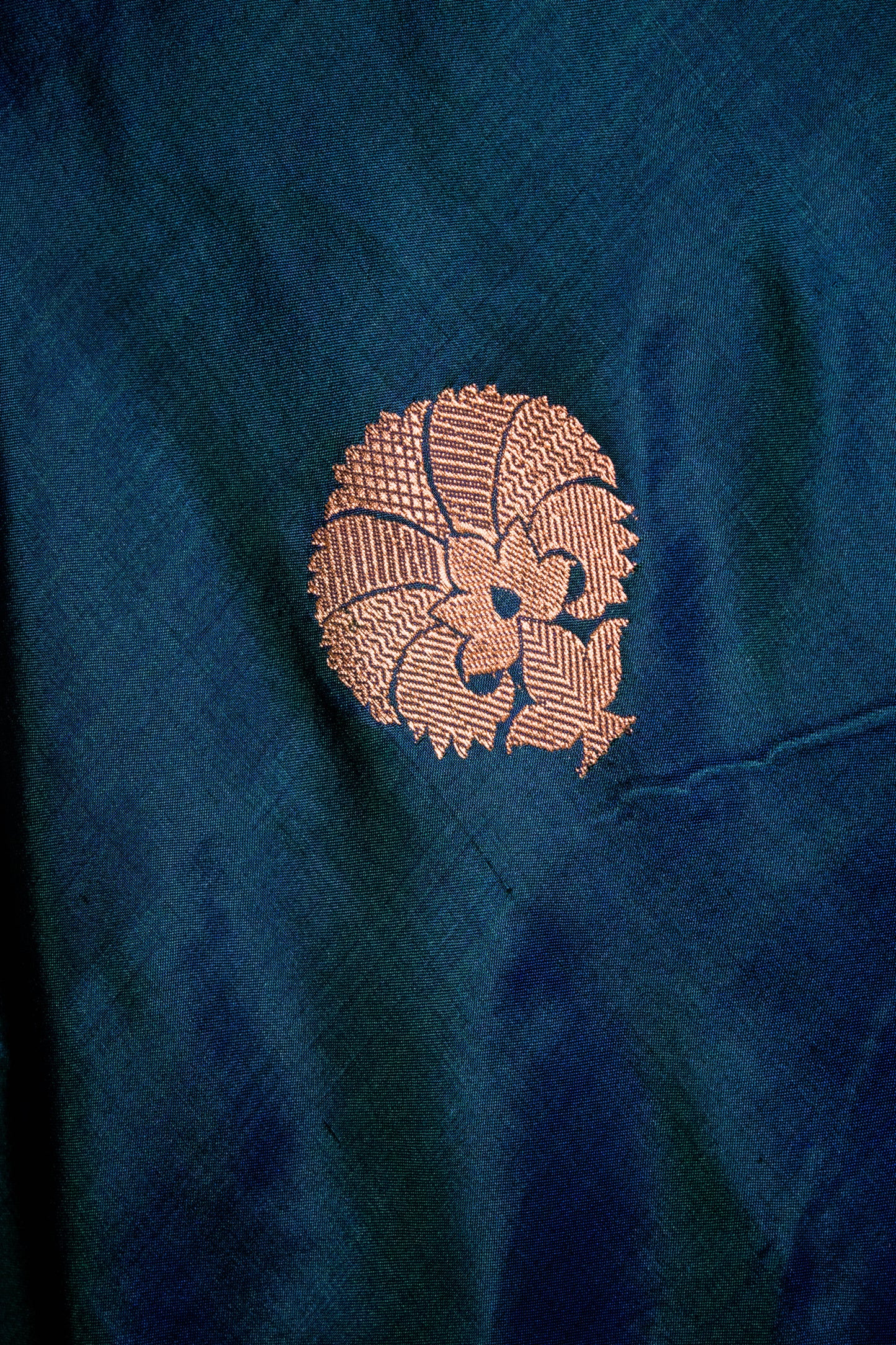 Handloom Banarsi Pure Kataan Silk Meenakari Border Blue