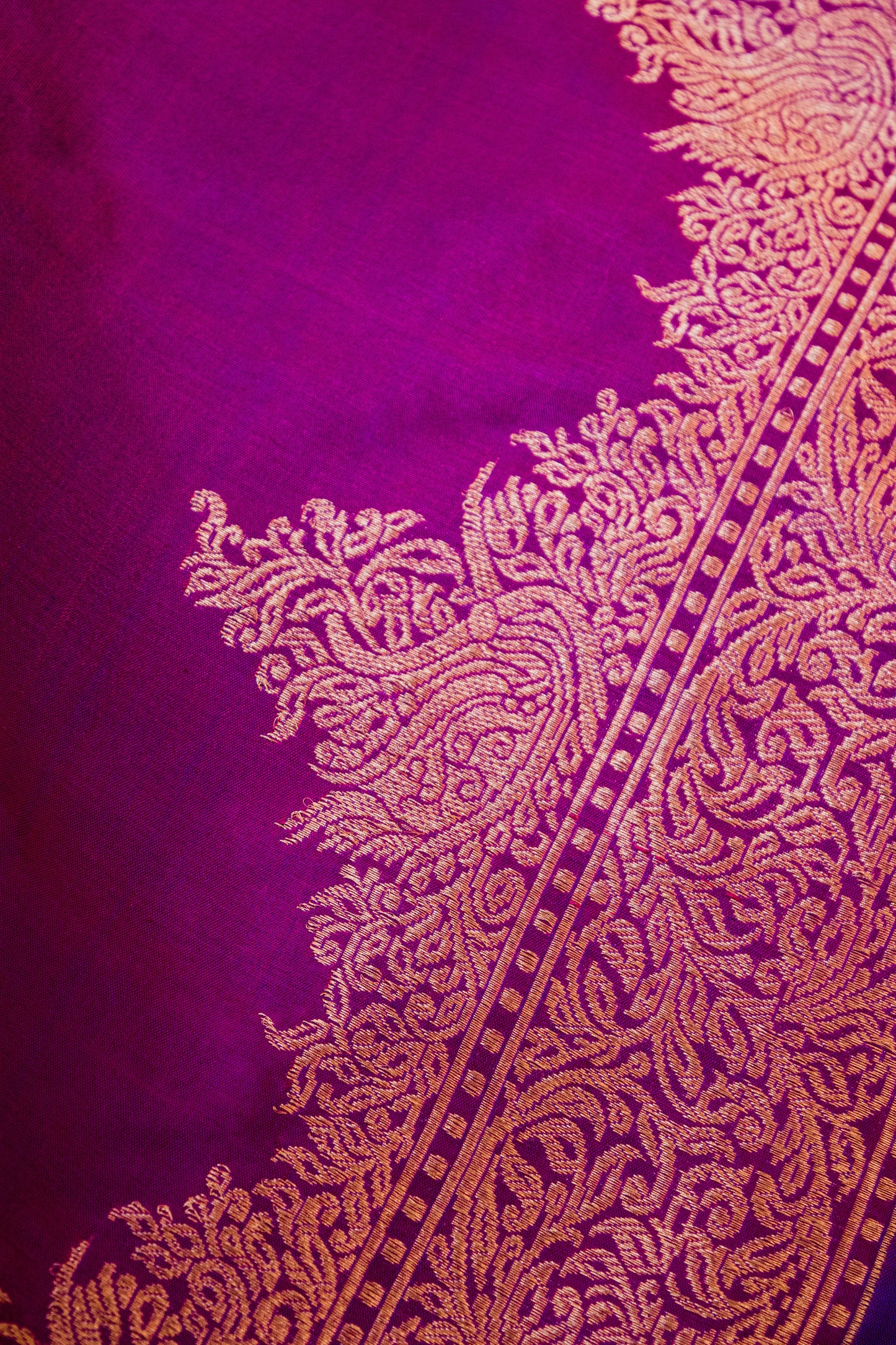 Scalping Border Hand Weaved Pure Kataan Silk Purple