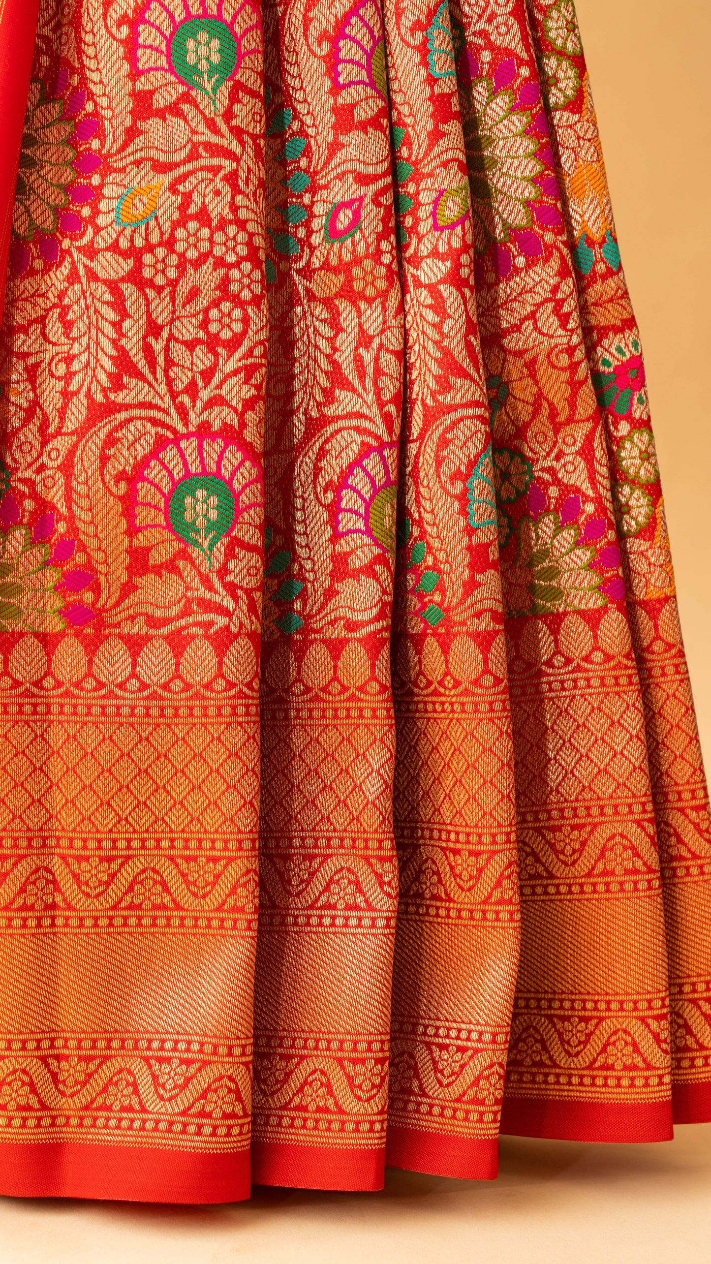 Banarasi Meenakari Jaal Weaving In Silk Fabric Red