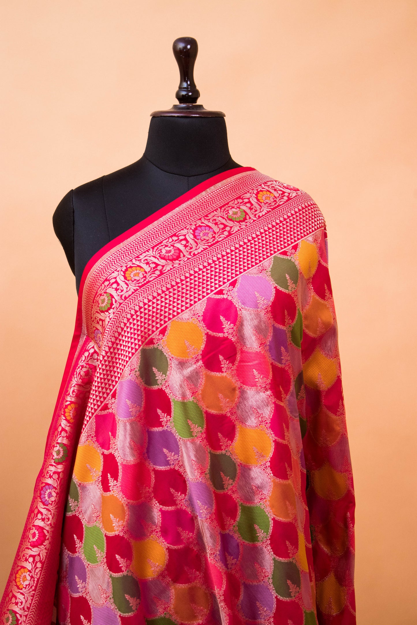 Traditional Rangkaat Weaving In Banarasi Silk - Red