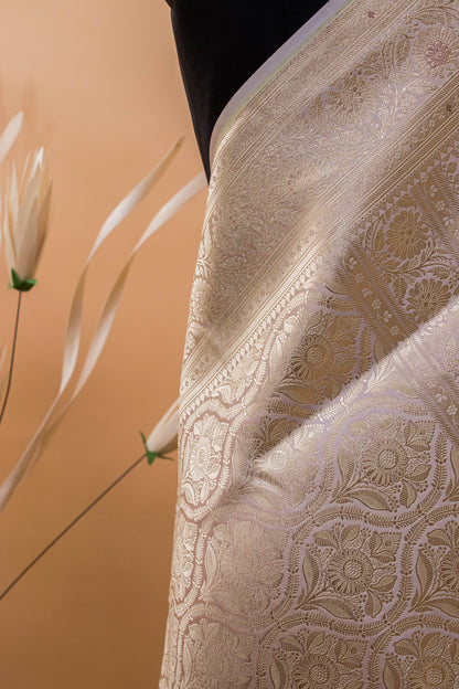 Rangkaat Jaal Weaving In Banarasi Mashru Silk - Wine