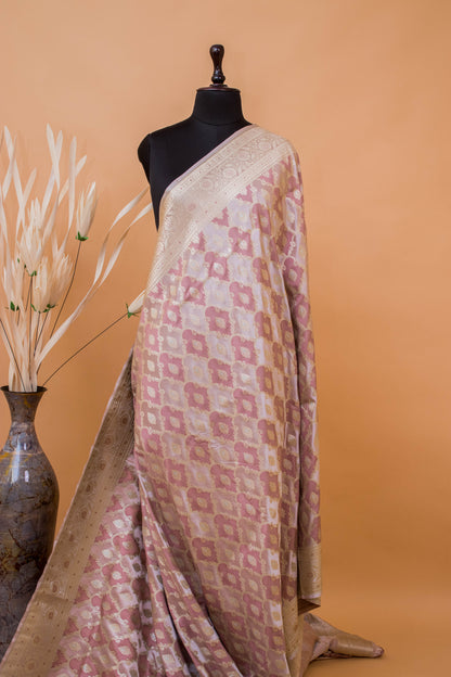 Rangkaat Jaal Weaving In Banarasi Mashru Silk - Wine