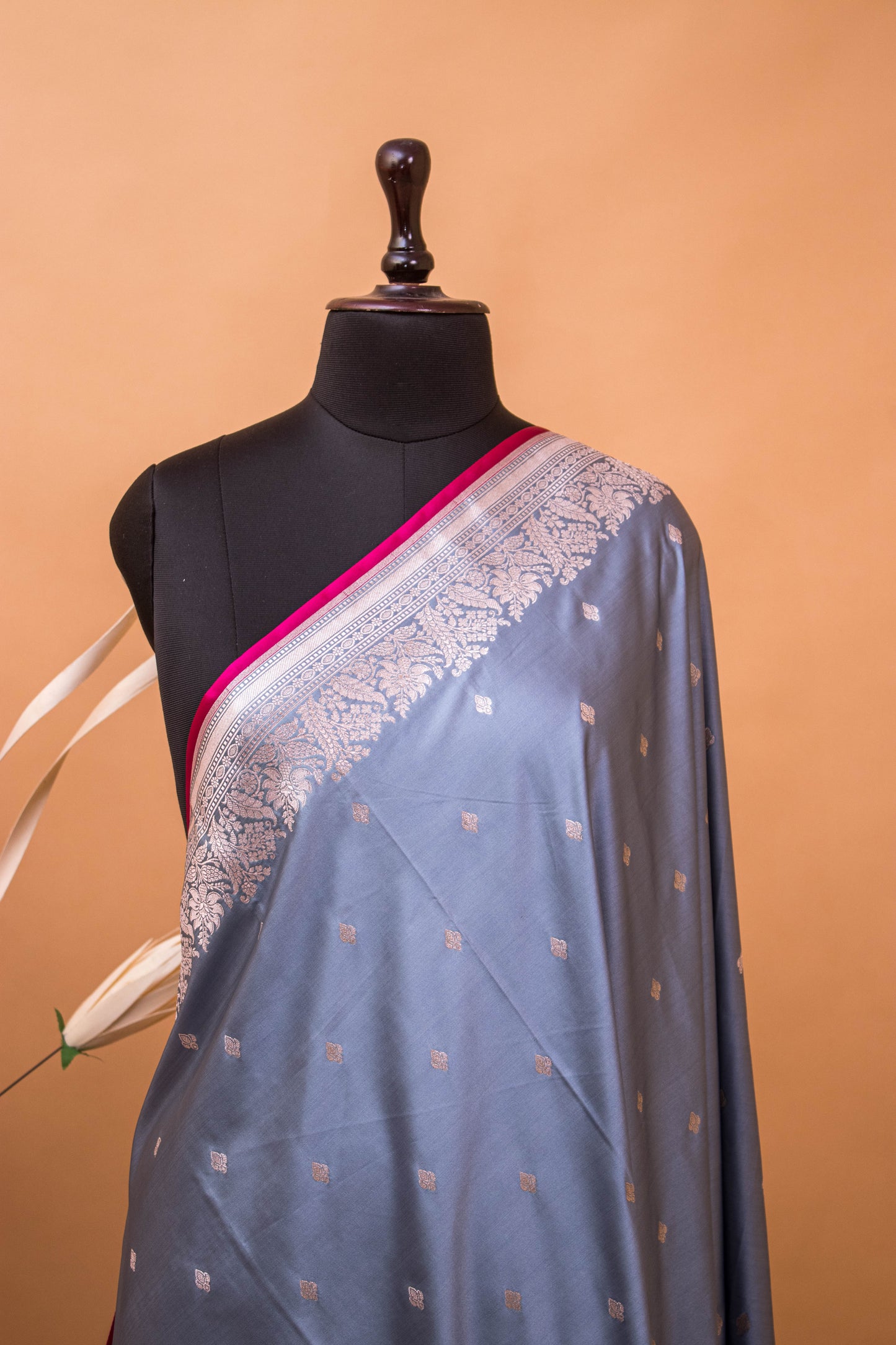 Sober Banarsi Double Border Small Butti Saree - Grey
