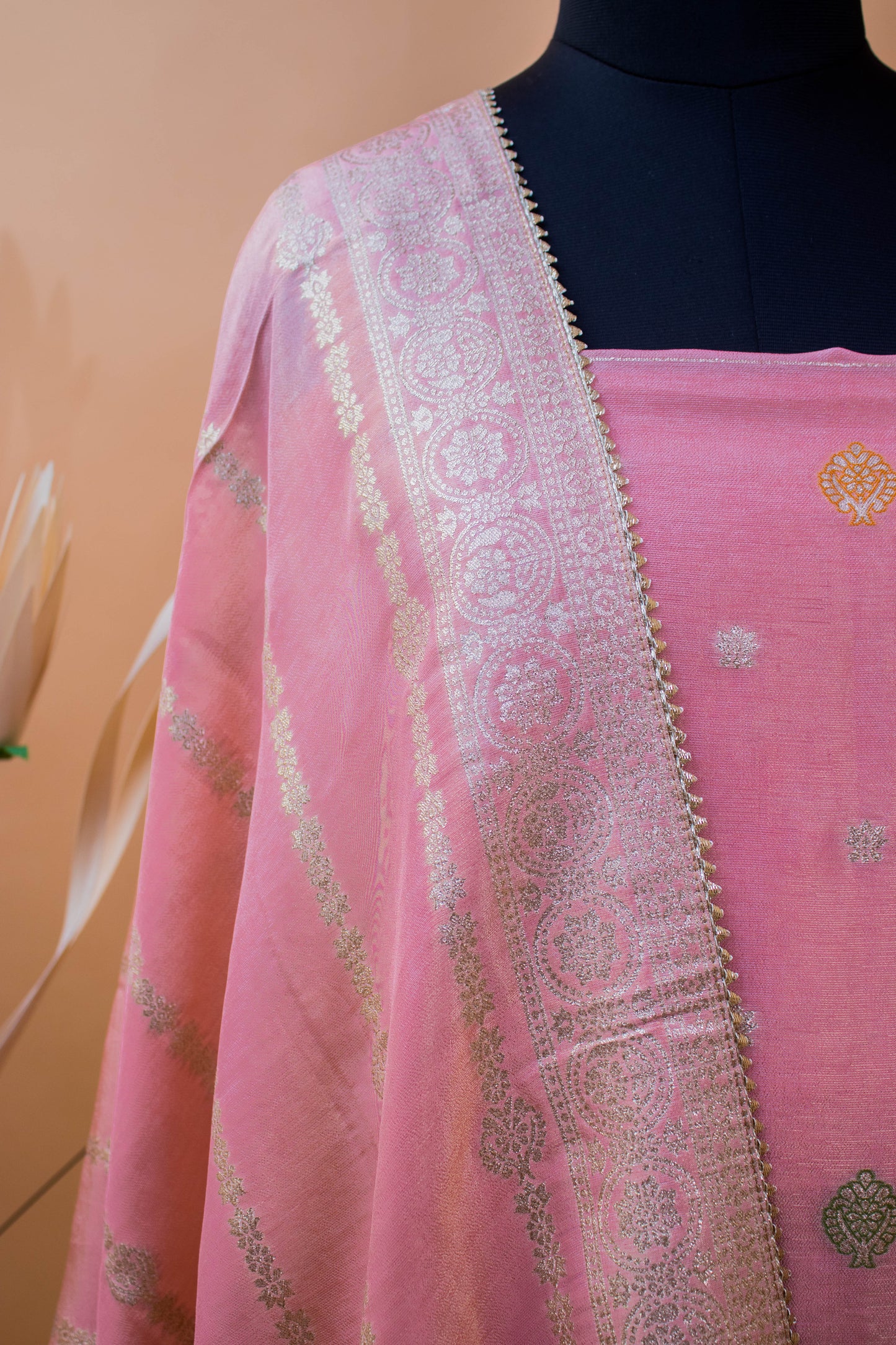 Banarasi Merenakari Weaving In Silk Tissue Fabric-Pink