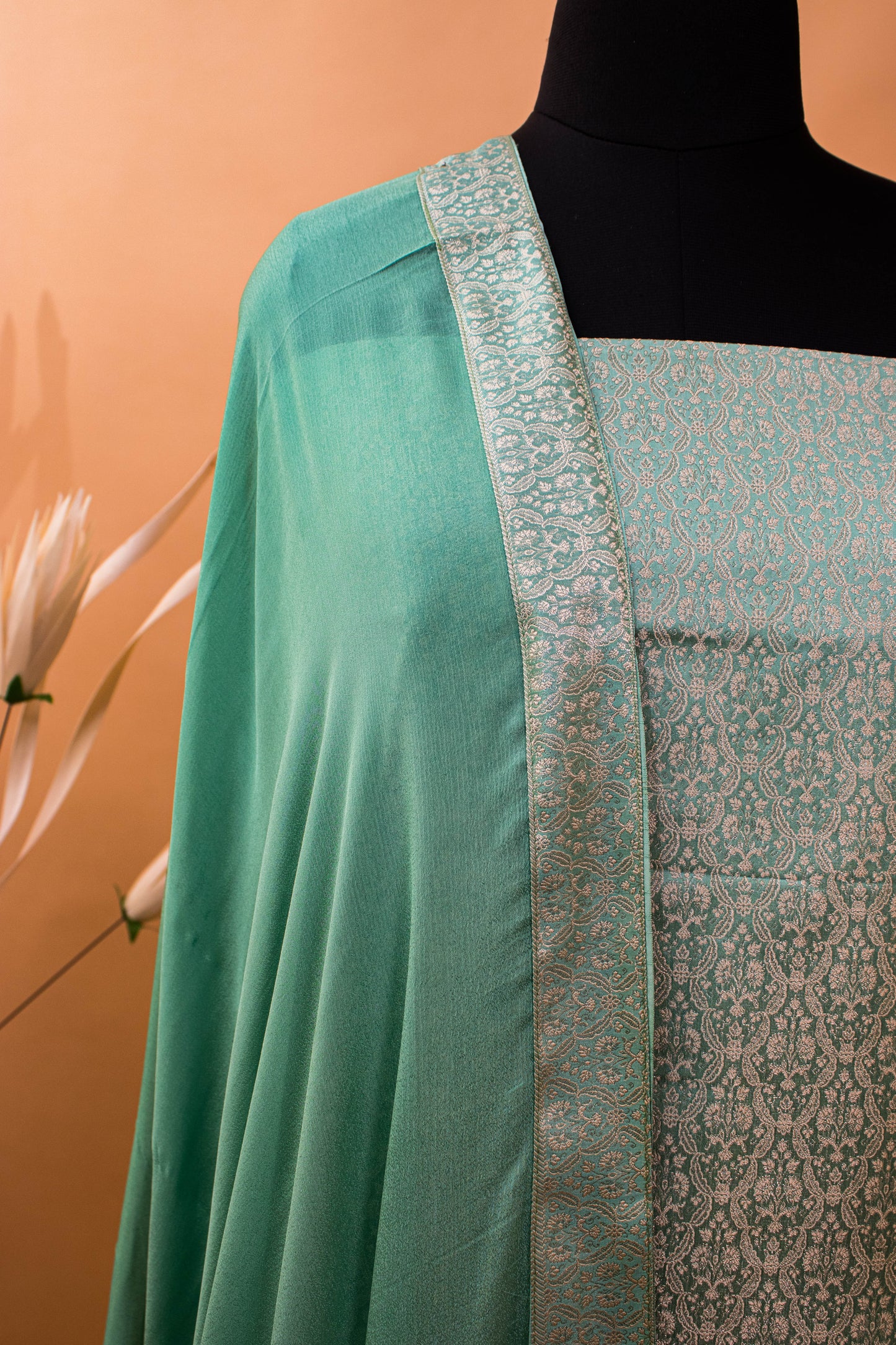 Banbarasi Tanchui Weaving Suit Fabric Georgette Dupatta-Green