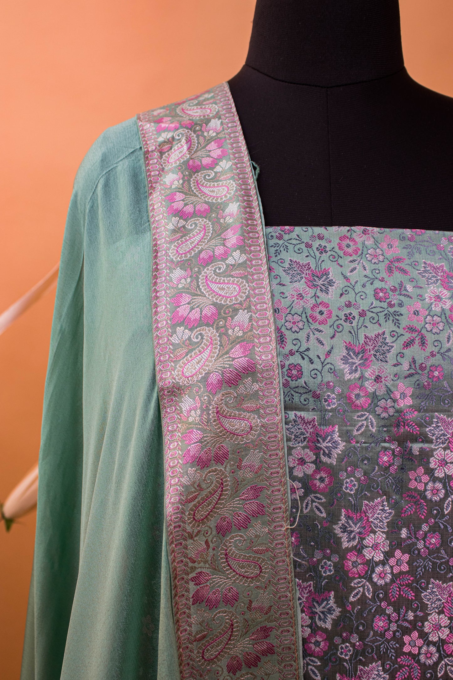 Banarasi Meenakari Tanchui Weaving Suit Fabric Georgette Dupatta-Green