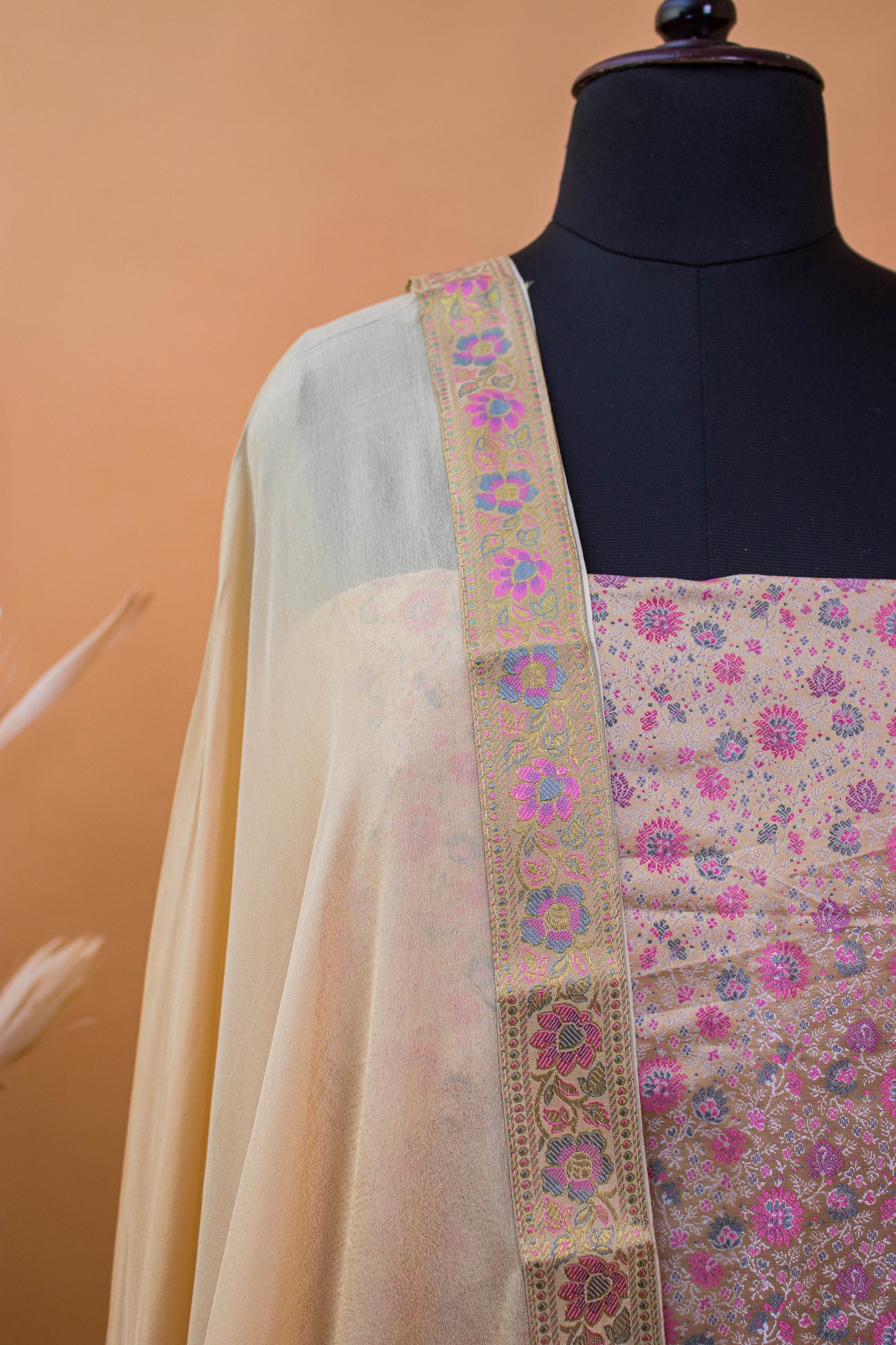 Banarasi Meenakari Tanchui Weaving Suit Fabric-Yellow