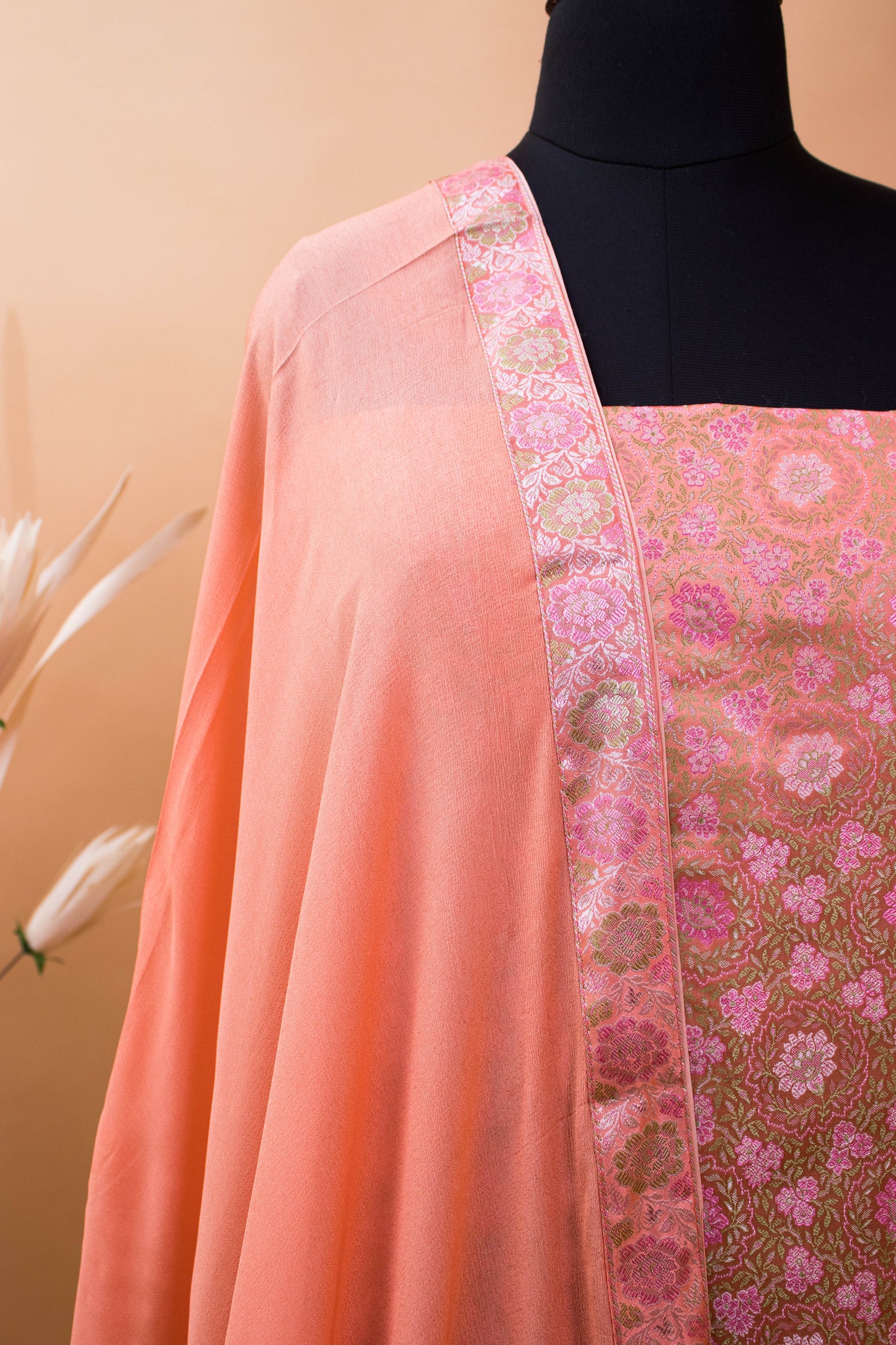 Banarasi Meenakari Tanchui Weaved Suit Fabric-Peach