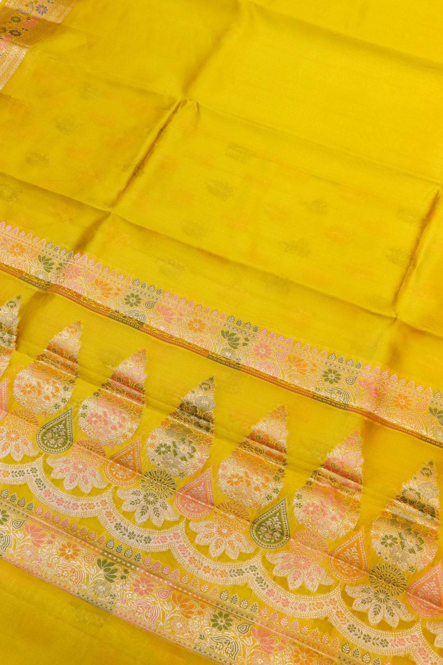 Pure Silk Plain Body Meenakari Border, Pallu And Blouse-Yellow