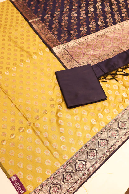 Banarasi Suite With Contrast Dupatta , Daman And Bottom-Yellow