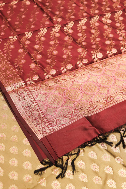 Banarasi Suite With Contrast Dupatta , Daman And Bottom-Beige