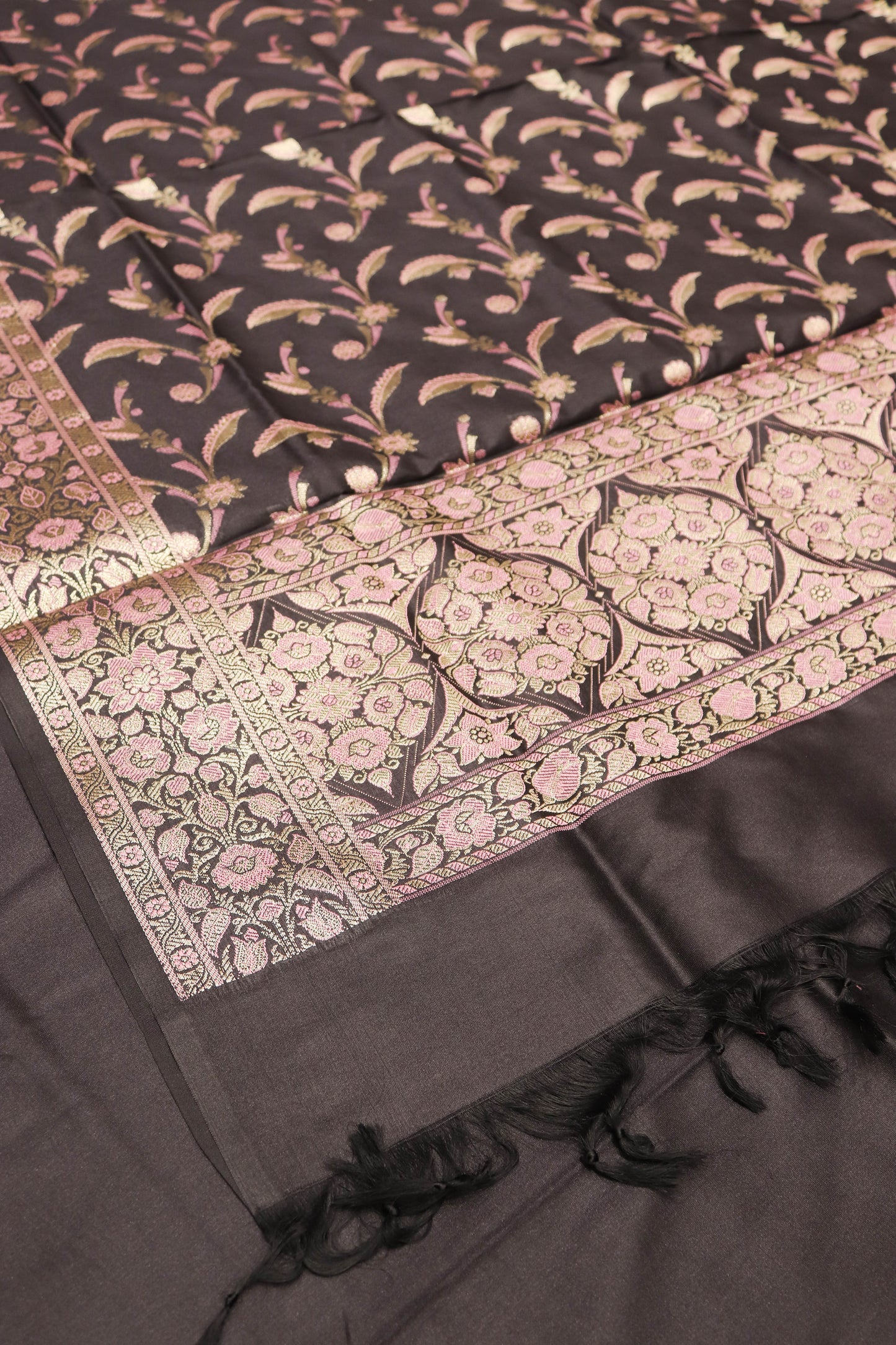 Plain Silk Suite With Weaving Daaman And Jaal Dupatta-Black