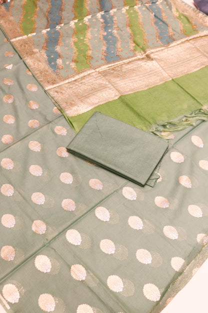 Alfi Butti Suite With Banarasi Rangkaat Dupatta And Bottom-Green