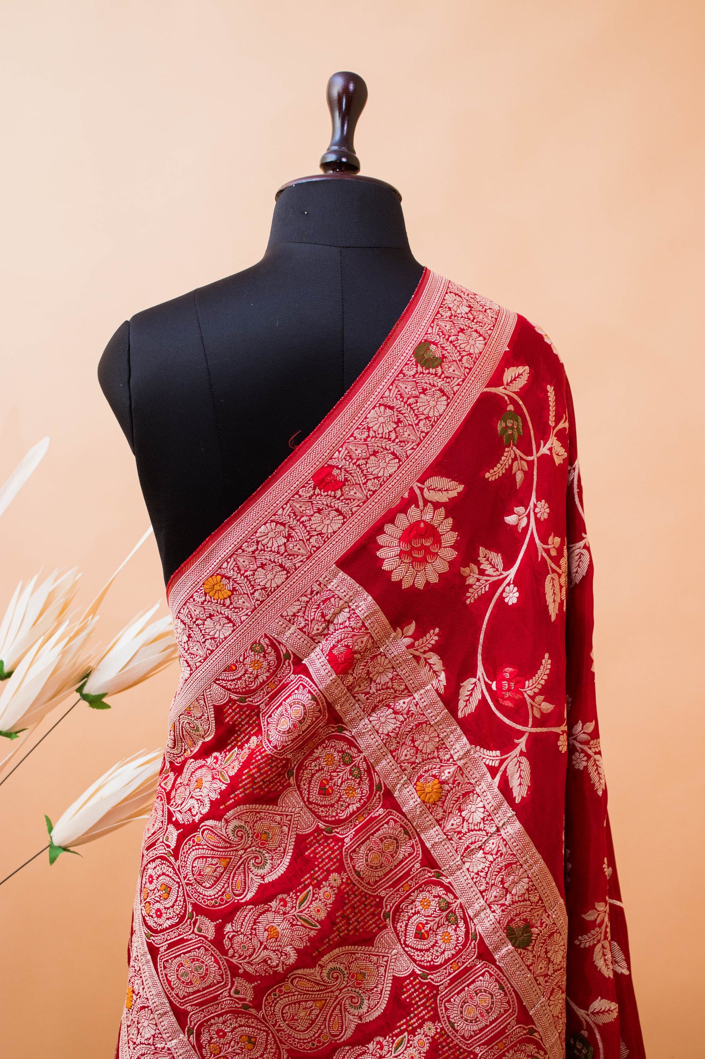Meenakari Khaddi In Banarasi Chinon Fabric-Red