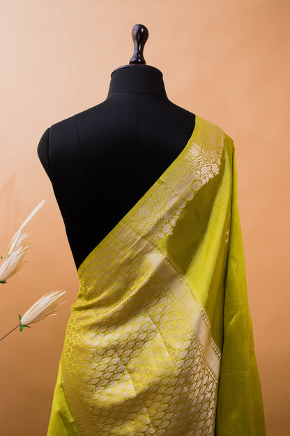 Scalping Weaving Border With Flower Butti All Over In Pure Banarasi Silk-Green
