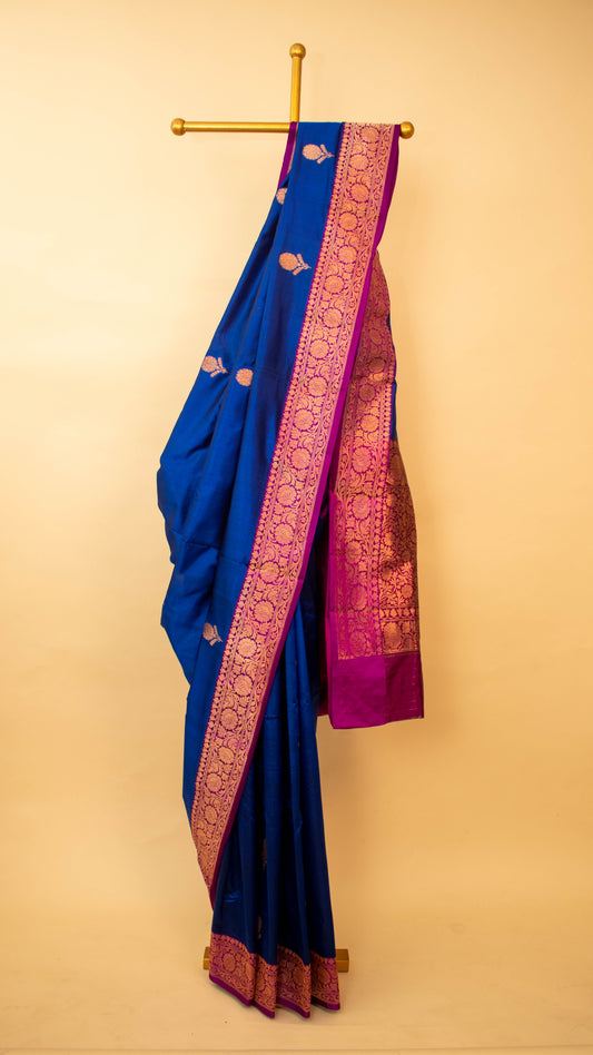 Handloom Banarasi Contrast Border And Butti Design-Blue