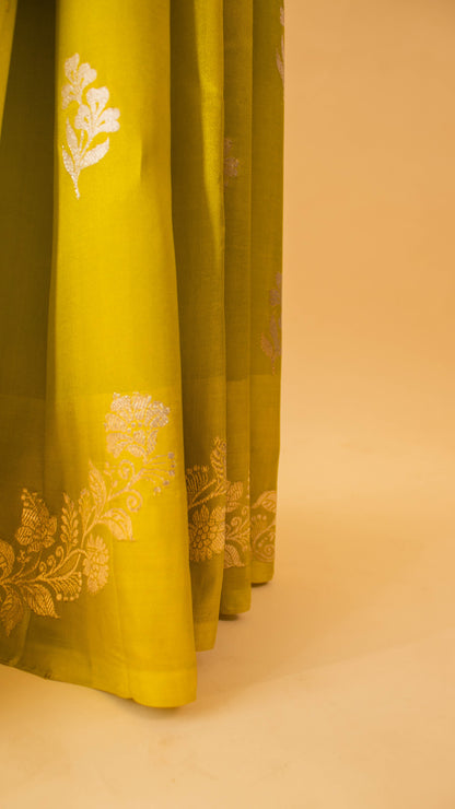 Contemporary Border Weaving In Pure Mashru Silk-Green