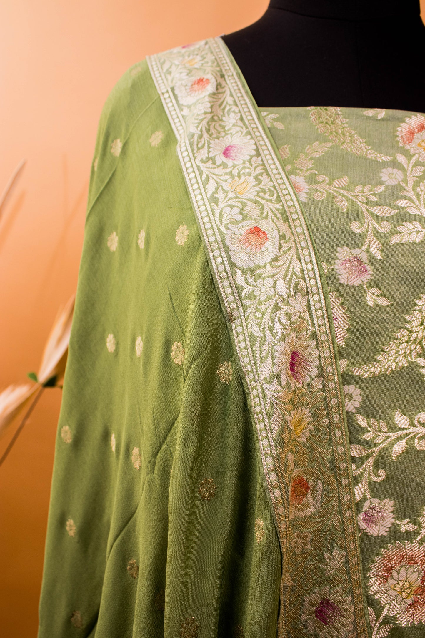 Banarasi Meenakari Jaal Weaving Suit Fabric With Georgette Dupatta-Green