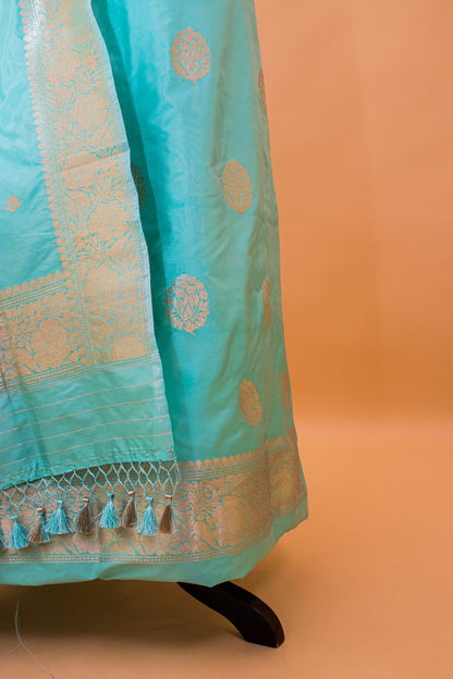 Handloom Banarasi Kadhuwa Weaving Butti Suit Fabric In Pure Katan-Blue