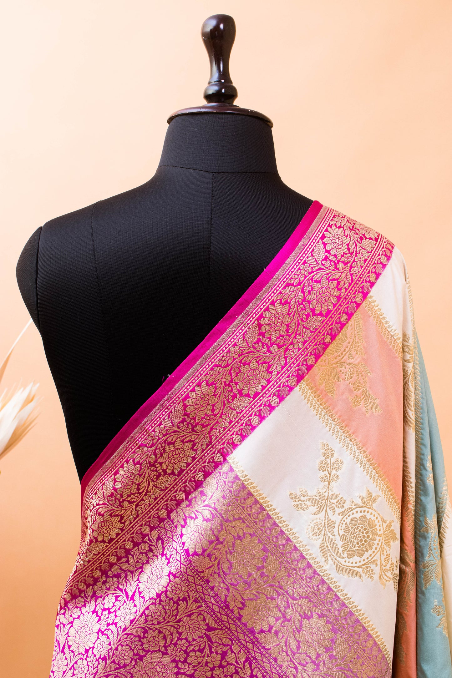 Traditional Banarasi Rangkaat Weaving With Contrast Border And Pallu-Multi Color