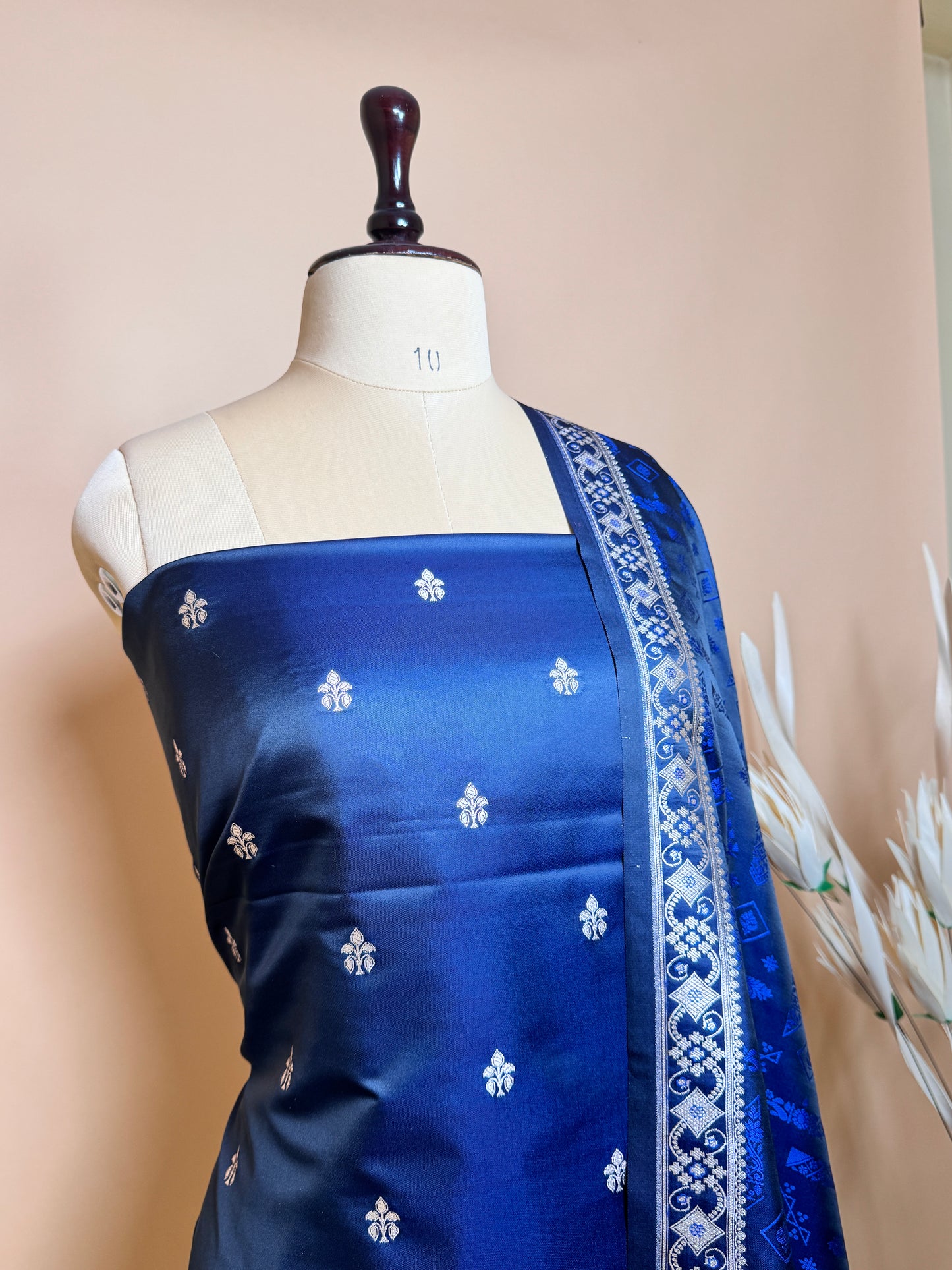 Small Butti Weaved Suit Fabric With Resham Tanchui Dupatta And Bottom - Blue