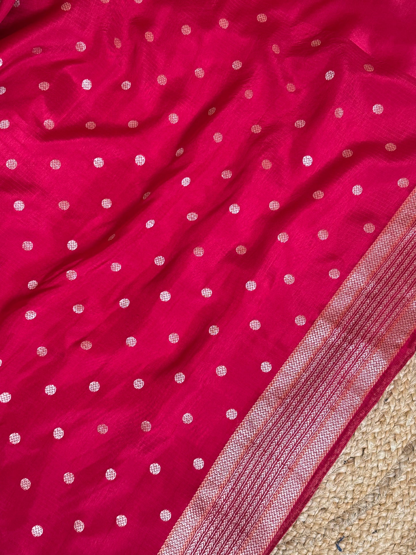Contemporary Weaved Meenakari Border In Kota Silk Fabric Saree - Pink