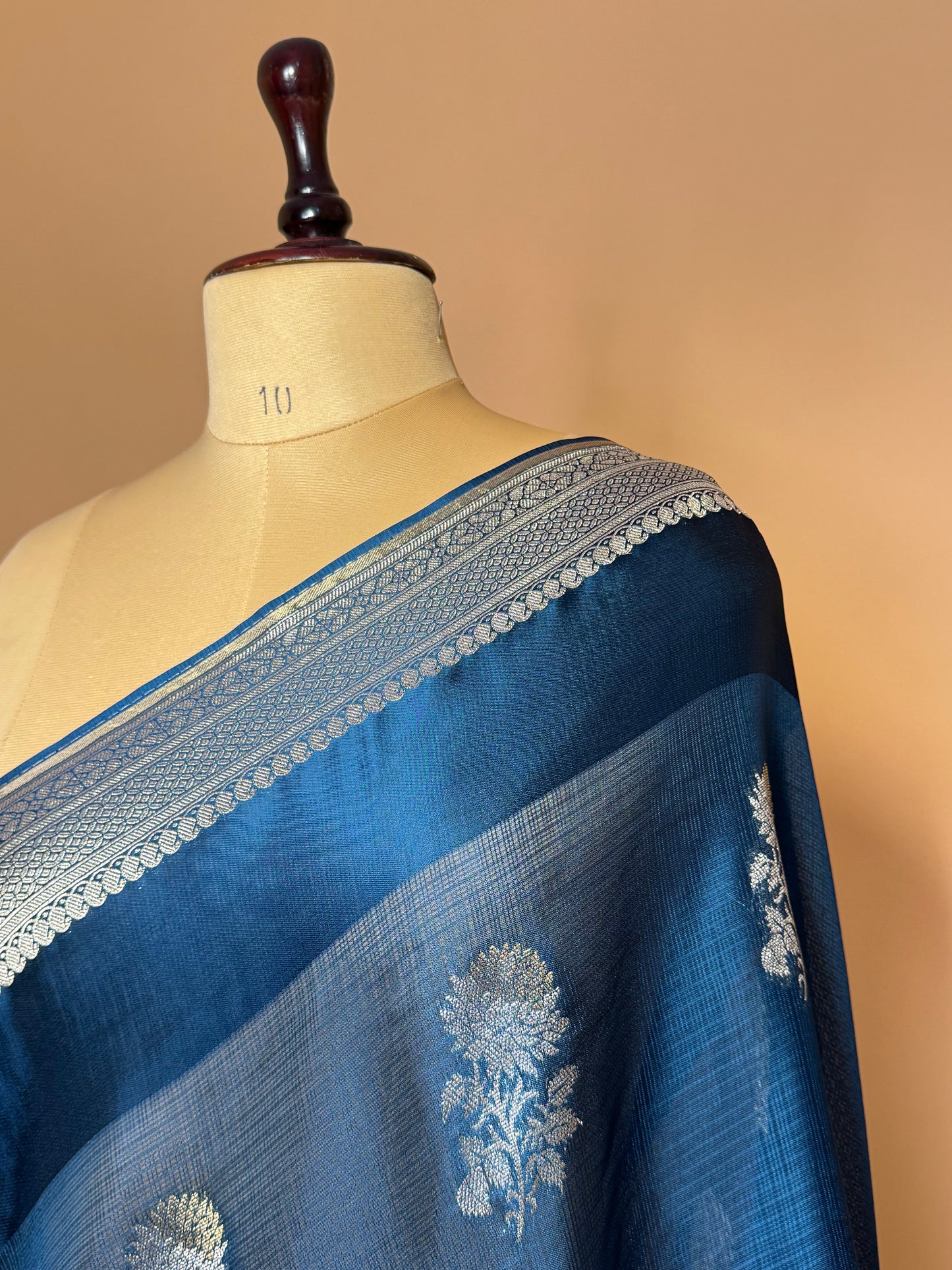 Traditional Banarasi Sona Rupa Flower Butti Weaved On Kota Silk Fabric Saree - Blue
