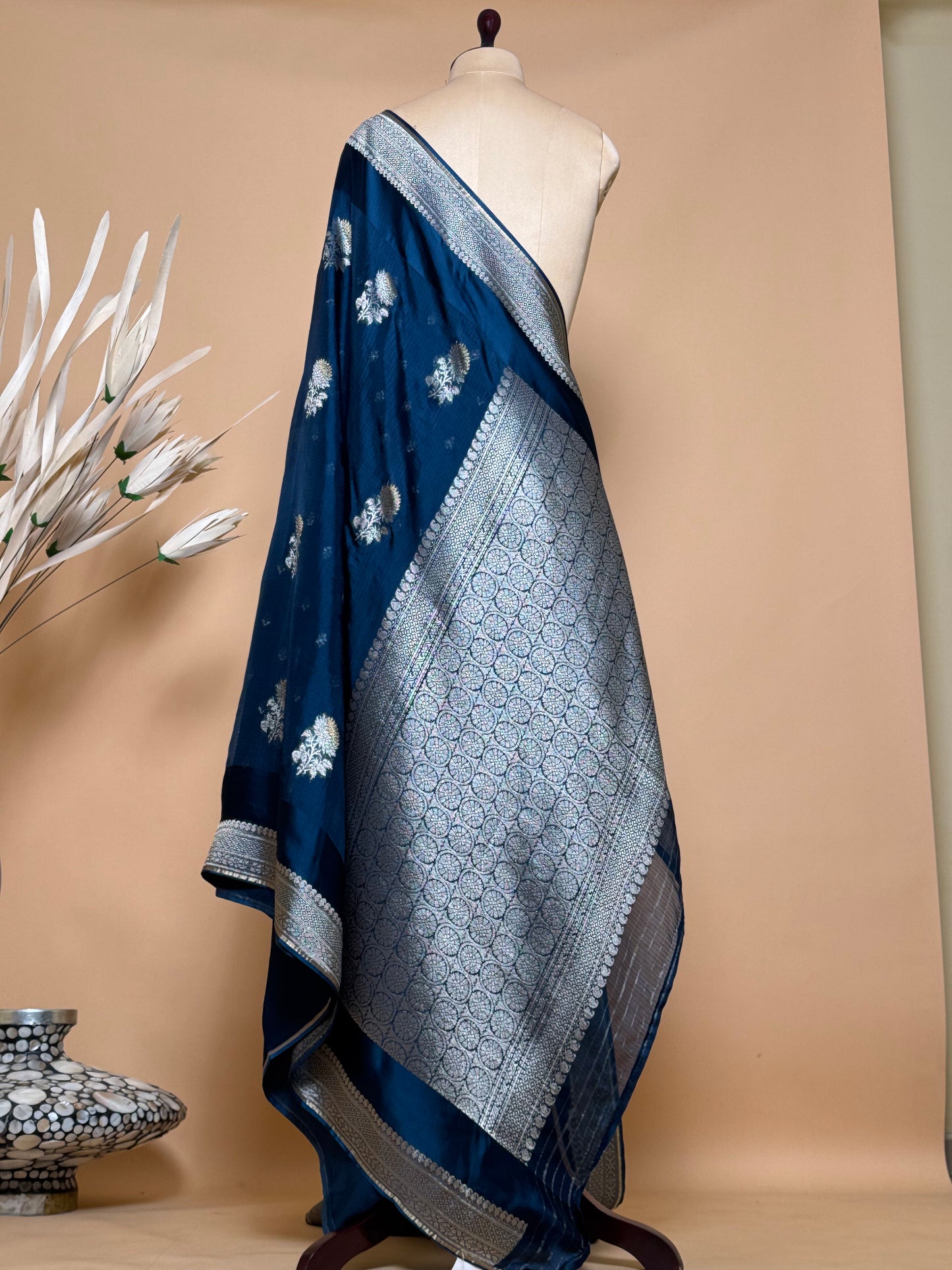 Traditional Banarasi Sona Rupa Flower Butti Weaved On Kota Silk Fabric Saree - Blue