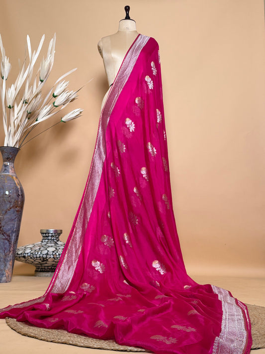 Traditional Banarasi Sona Rupa Flower Butti Weaved On Kota Silk Fabric Saree -Pink